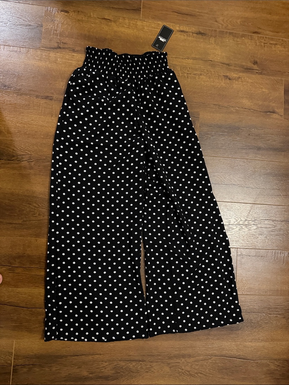 Polka dots wide leg